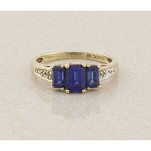 10k Yellow Gold Lab Created Blue Sapphire and Diamond Ring Size 6 3/4
